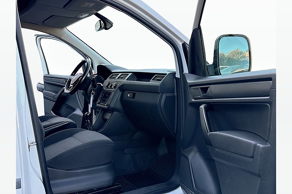 Volkswagen Caddy Maxi 8 of 19