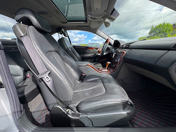 Mercedes-Benz CL500 4 of 5