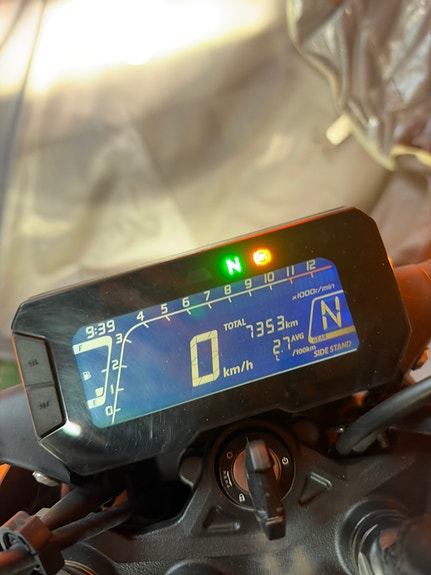 Honda CB 125 R 6 of 6