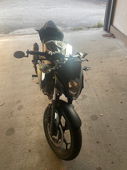 Kawasaki Z 125 2 of 5