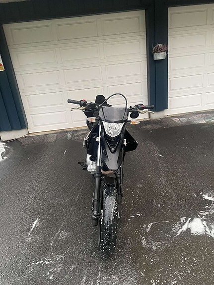 Yamaha WR 125 X 4 of 14