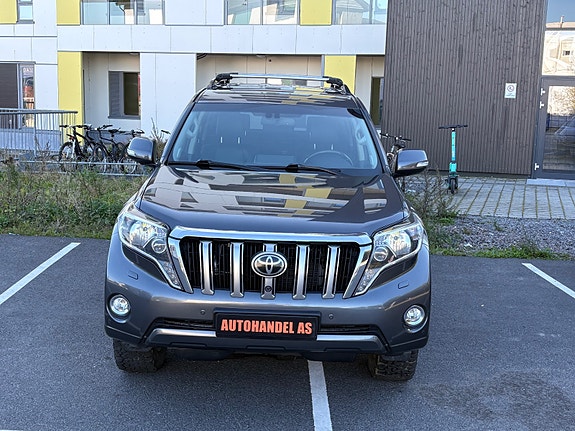 Toyota Land Cruiser 6 of 30