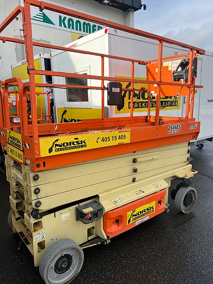 JLG 2646 ES