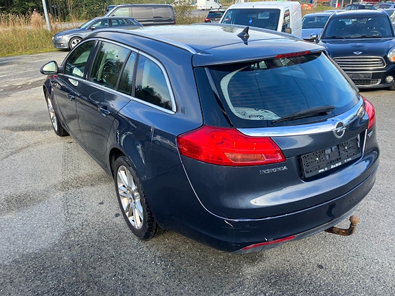 Opel Insignia 4 of 5