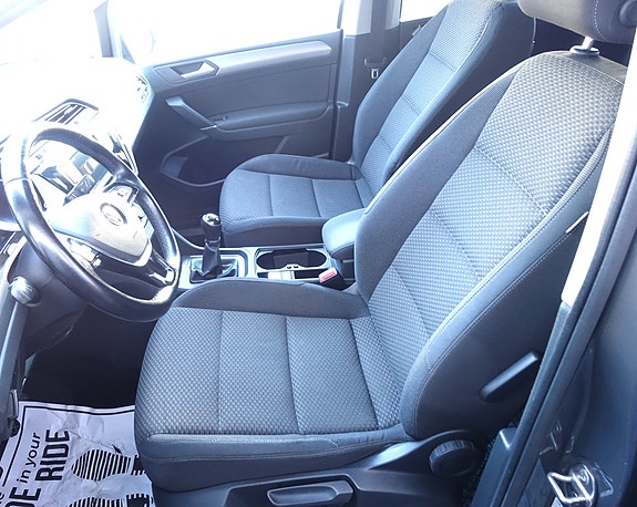 Volkswagen Touran 11 of 19