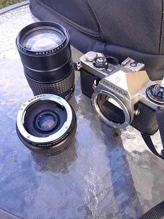 VINTAGE PENTAX ME SUPER-KAMERA MED 35 mm OBJEKTIV, JAPAN