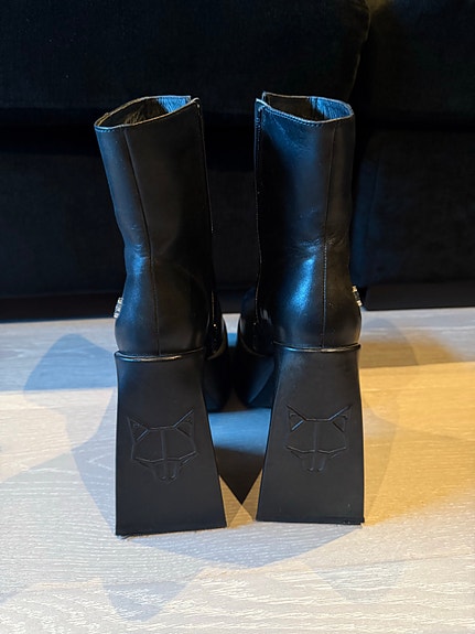 Product image 4 of 8