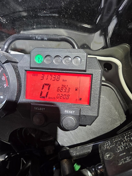 Yamaha XT660 Z ABS 11 of 11