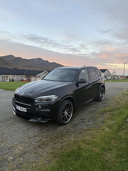 BMW X5 4 of 30
