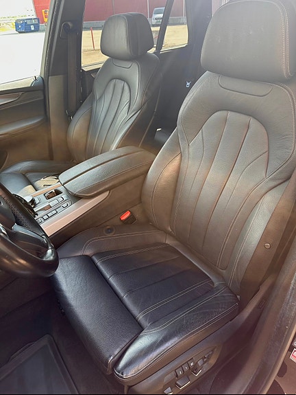 BMW X5 18 of 30
