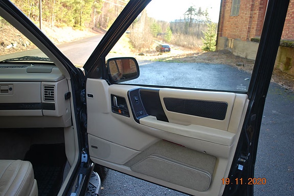 Jeep Grand Cherokee 6 of 30