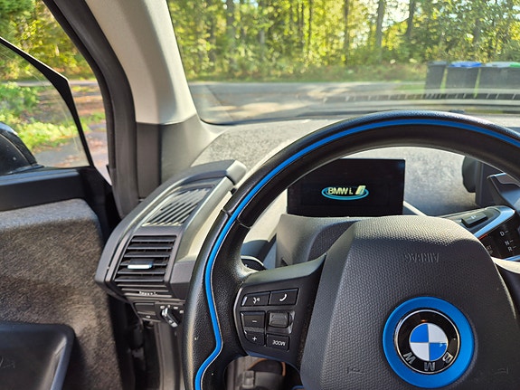 BMW i3 8 of 19