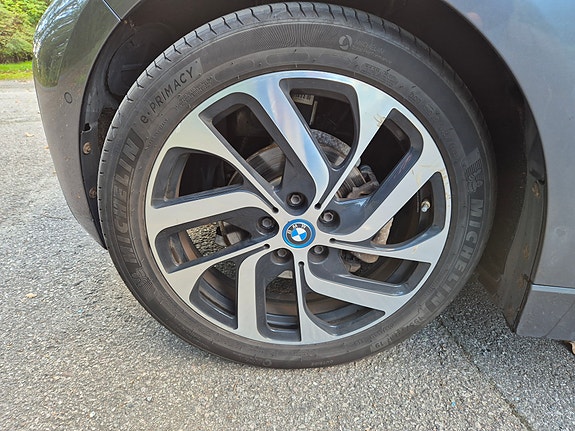 BMW i3 3 of 19