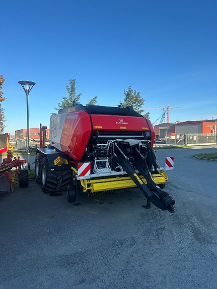 Pöttinger Impress 3160VC 32kniver/71040/22,5 hjul/ breiplast