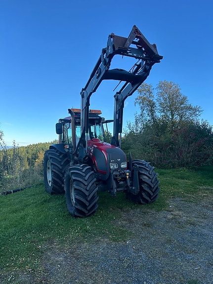 Valtra A93H Laster/Fronthyd/store hjul 2013, kr 439 000,-