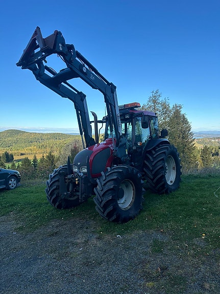 Valtra A93H Laster/Fronthyd/store hjul 2013, kr 439 000,-