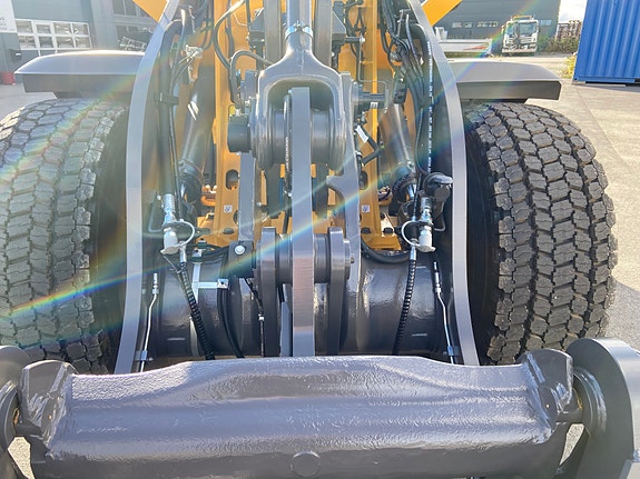 Volvo L 90H2 UBRUKT 9 of 17
