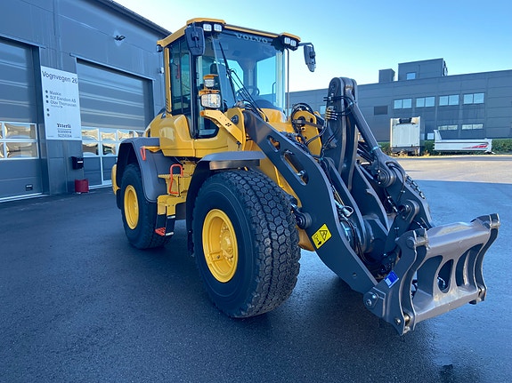 Volvo L 90H2 UBRUKT 4 of 17