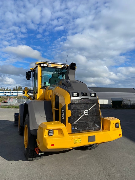 Volvo L 90H2 UBRUKT 12 of 17