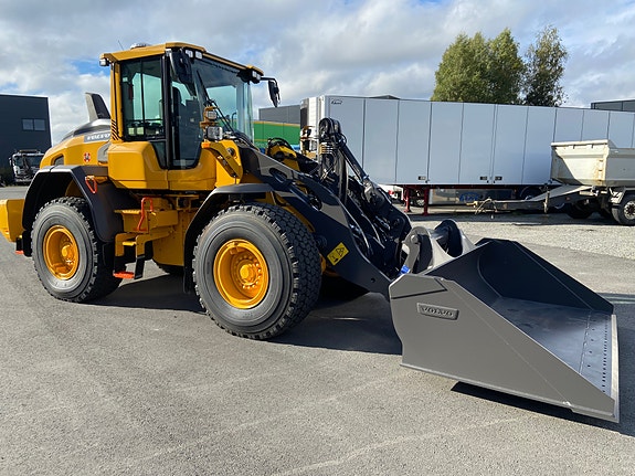Volvo L 90H2 UBRUKT 10 of 17