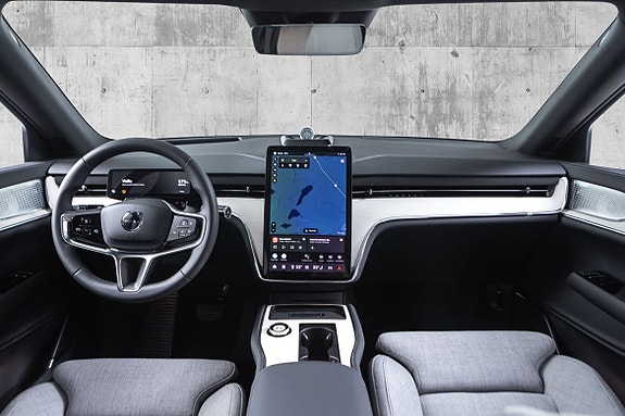 Volvo EX90 29 of 30