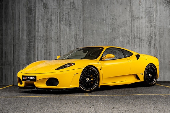 Ferrari 430 3 of 5