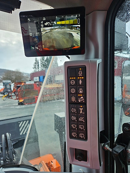 Hitachi ZW 180-7        2 sett dekk. Vekt med skriver 20 of 30
