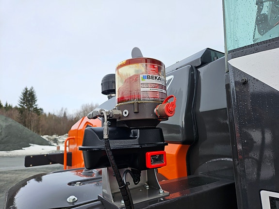 Hitachi ZW 180-7        2 sett dekk. Vekt med skriver 9 of 30