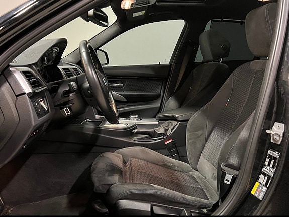 BMW 330e 7 of 18