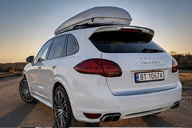 Porsche Cayenne 12 of 13
