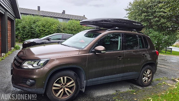 Volkswagen Tiguan 6 of 30