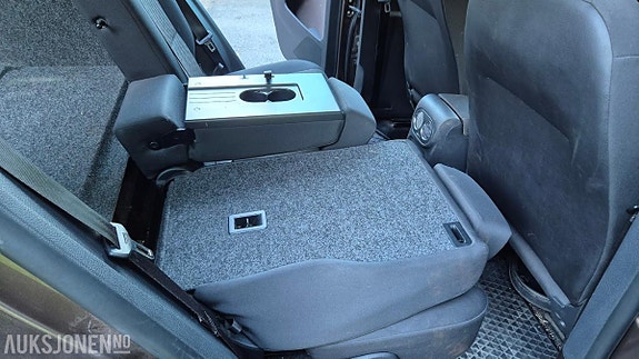 Volkswagen Tiguan 19 of 30