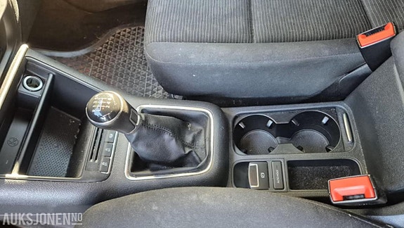 Volkswagen Tiguan 13 of 30