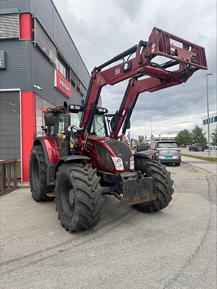 Valtra N163D 2015, kr 595 000,-