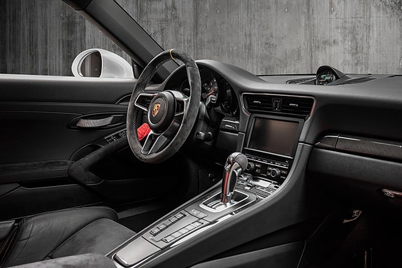Porsche 911 29 of 30