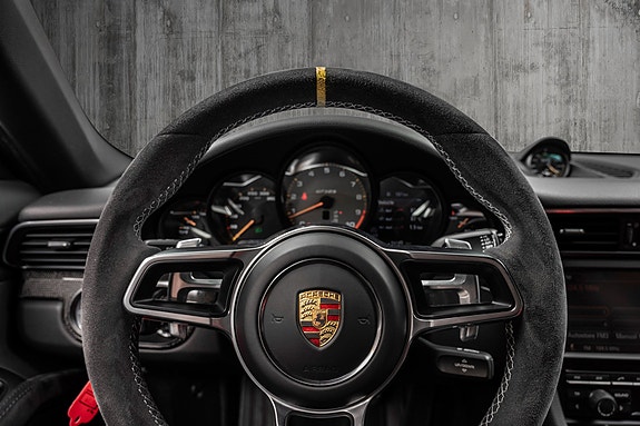 Porsche 911 23 of 30