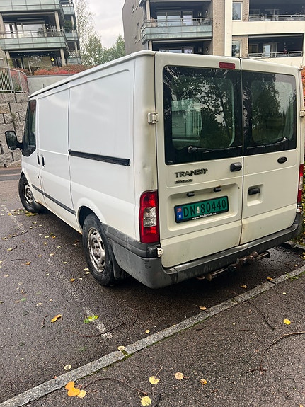 Ford Transit 3 of 9