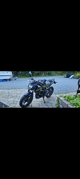 Kawasaki Z 125 2 of 5