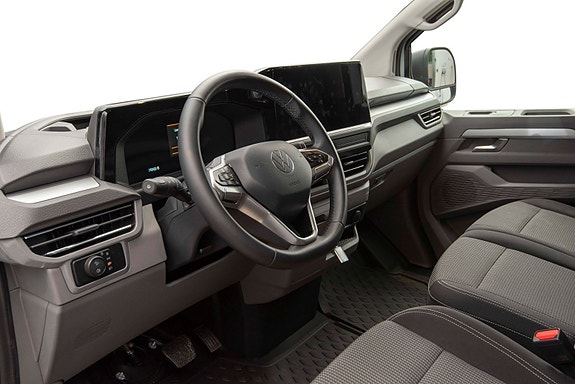 Volkswagen Transporter 10 of 24