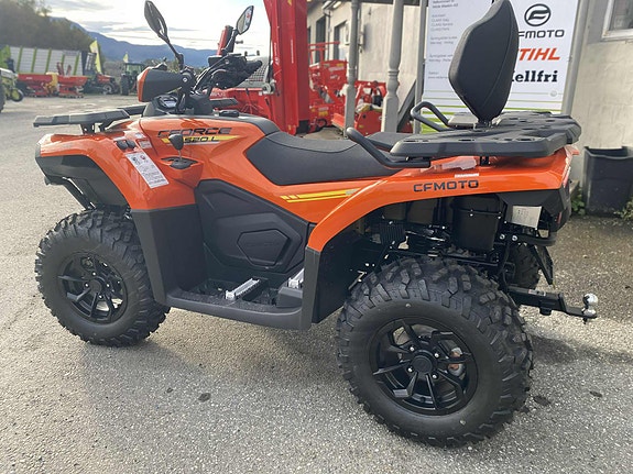 CFMOTO CFORCE 520L Arctic Edition 4 of 5