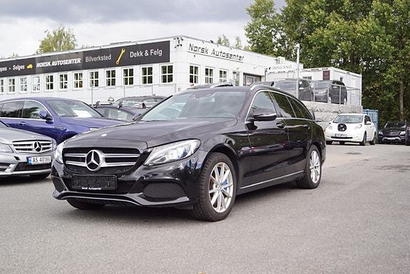 Mercedes-Benz C-Klasse 4 of 30