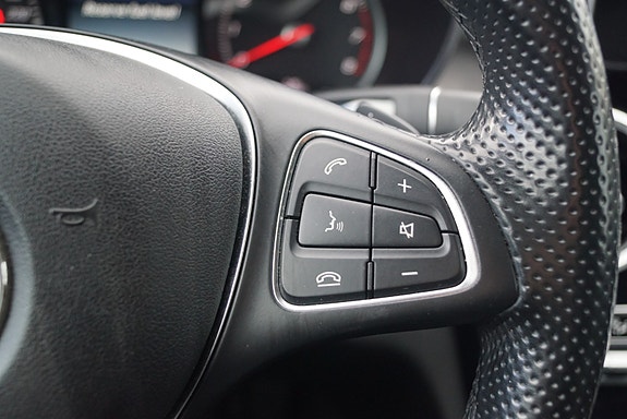Mercedes-Benz C-Klasse 19 of 30