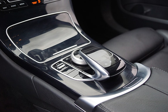 Mercedes-Benz C-Klasse 28 of 30