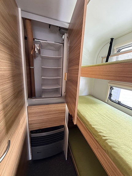 Adria Altea 552pk 9 of 12