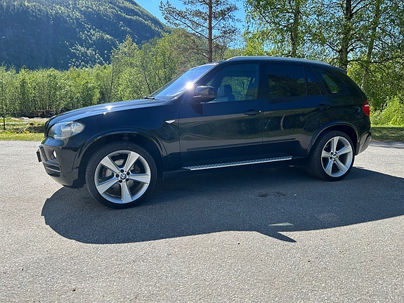 BMW X5 3 of 27