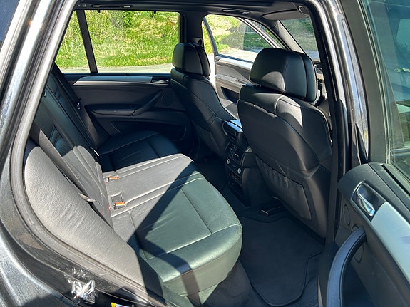 BMW X5 15 of 27