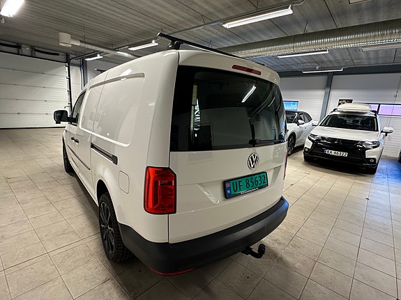 Volkswagen Caddy Maxi 8 of 23