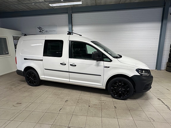 Volkswagen Caddy Maxi 3 of 23