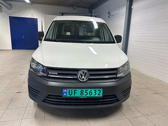 Volkswagen Caddy Maxi 2 of 23