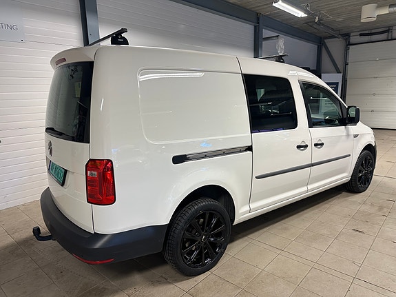 Volkswagen Caddy Maxi 6 of 23